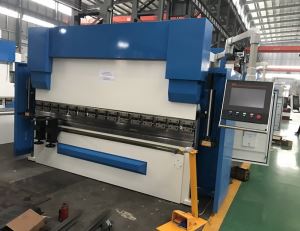 AHYW 4 Aks CNC Trykk brems 3M Italy DSP Laser