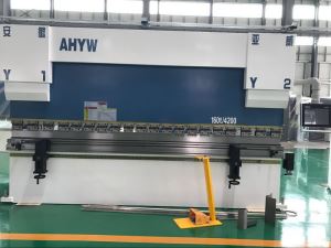 Yawei 4 Aks CNC Press Brake 4m160T Forsale